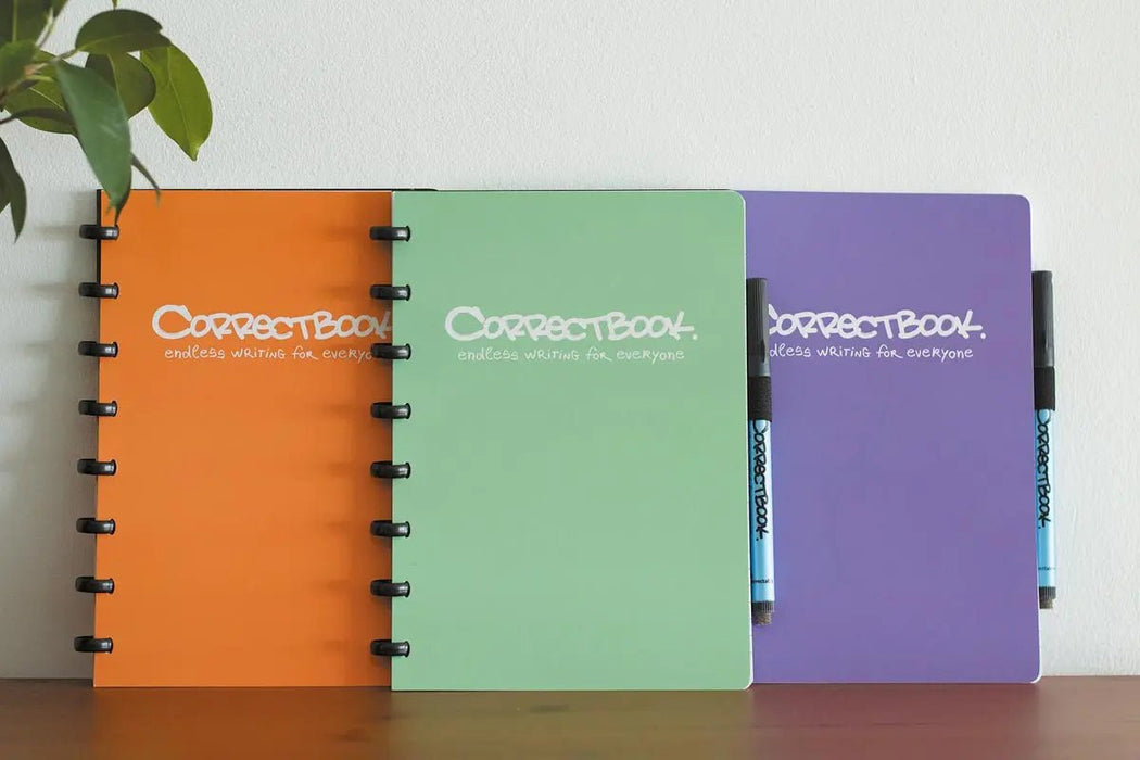 Correctbook A5 Original: uitwisbaar/notitieboek, gelijnd, Misty Mint (muntgroen) met marker en doekje - Duurzaam schrijfmateriaal - OfficeTown