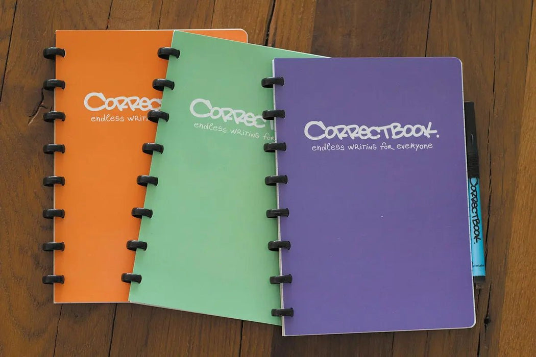 Correctbook A5 Original: uitwisbaar/notitieboek, gelijnd, Misty Mint (muntgroen) met marker en doekje - Duurzaam schrijfmateriaal - OfficeTown