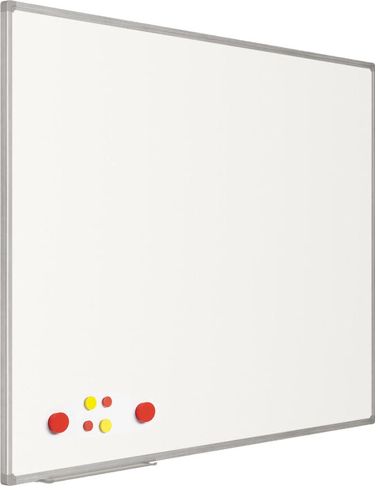 Magnetisch Whiteboard van Smit Visual, Gelakt Staal, 90 x 120 cm met Pennengoot