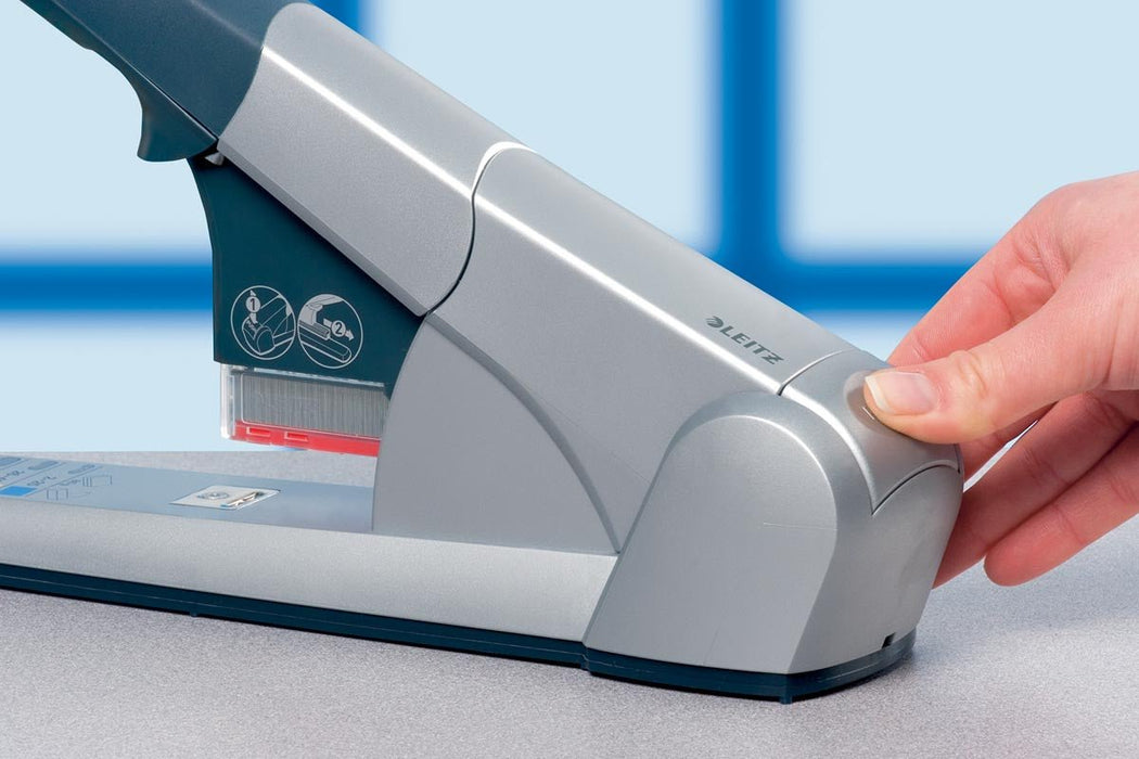 Leitz Heavy Duty nietmachine 5551, niet 80 vel, voor K6, K8, K10 en K12 nietcassettes, zilver - OfficeTown
