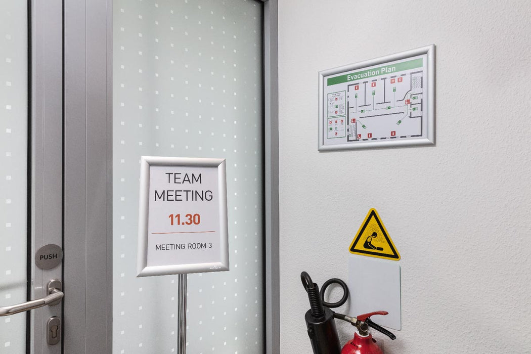 Sterke vloerstandaard kliklijst A4 met verstelbare leeshoek - OfficeTown